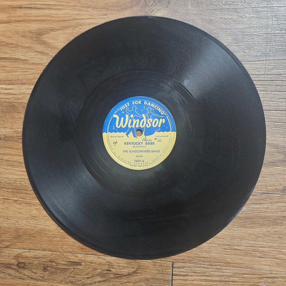 The Sundowners Band – Kentucky Babe‎ / Buzz's Mixer Windsor 1956 78RPM V+/V+